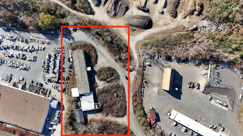 103 Breault Rd, Beacon Falls, CT for lease - Building Photo - Image 2 of 7