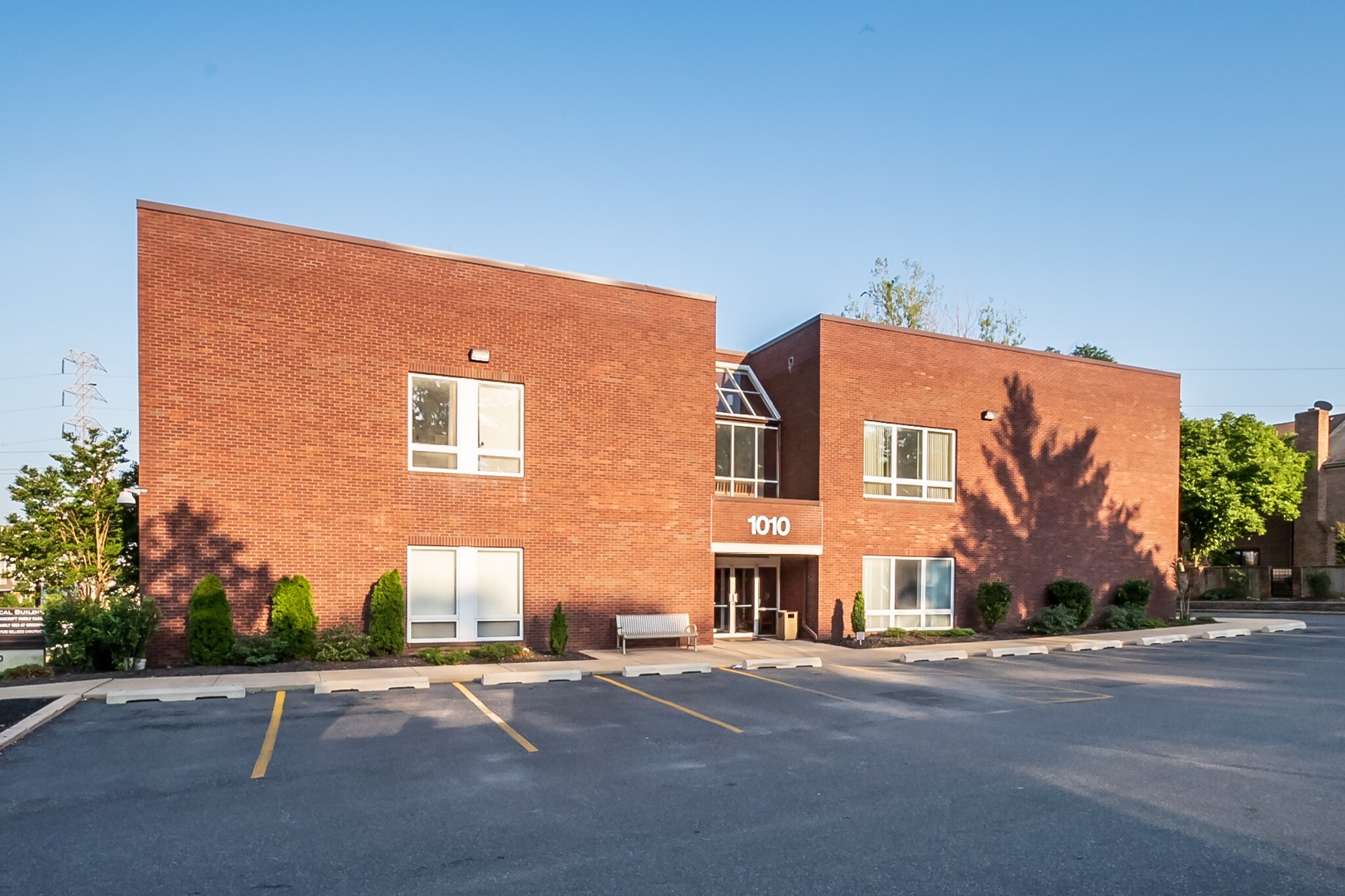 1010 N Bancroft Pky, Wilmington, DE 19805