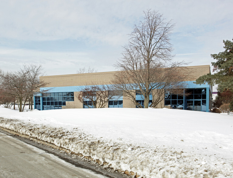 455 Brighton Dr, Bloomingdale, IL for lease - Building Photo - Image 3 of 12