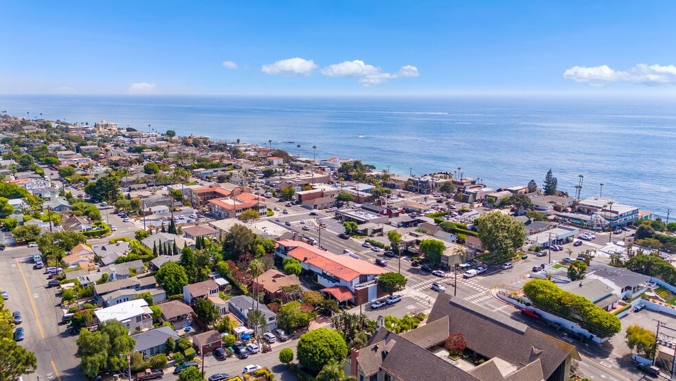 800-850 Glenneyre St, Laguna Beach, CA for sale - Building Photo - Image 2 of 5