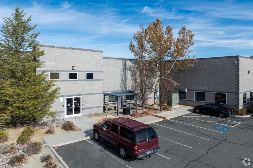891 Trademark Dr, Reno, NV for sale - Building Photo - Image 3 of 9