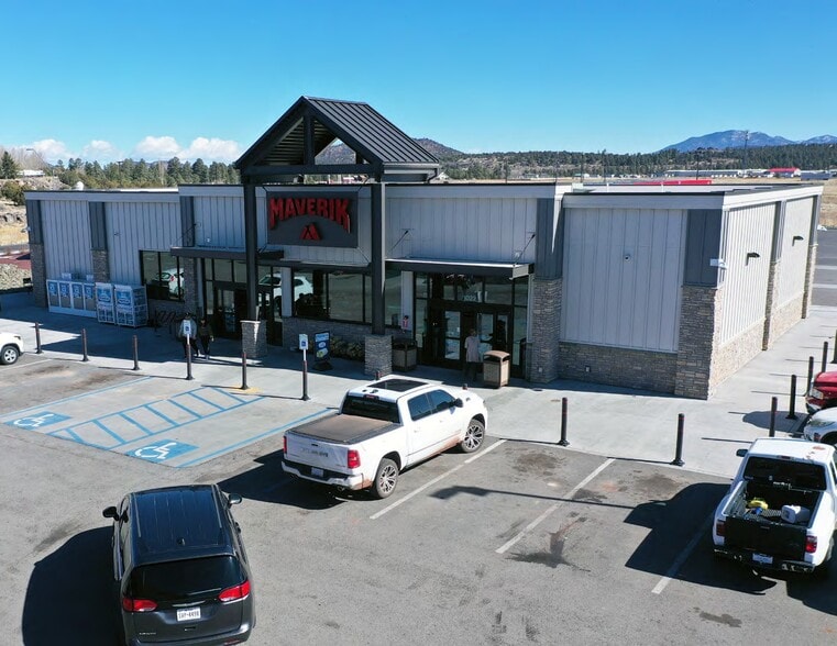 1022 N Grand Canyon Blvd, Williams, AZ for sale - Building Photo - Image 2 of 5