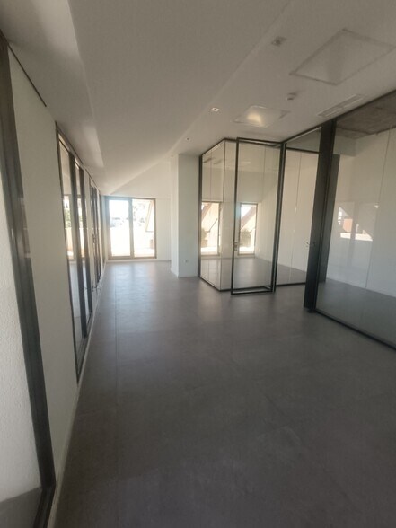 Office in SEVILLA, Sevilla for lease - Building Photo - Image 3 of 10