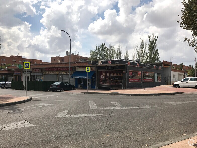 Retail in Meco, Madrid for lease - Building Photo - Image 1 of 1
