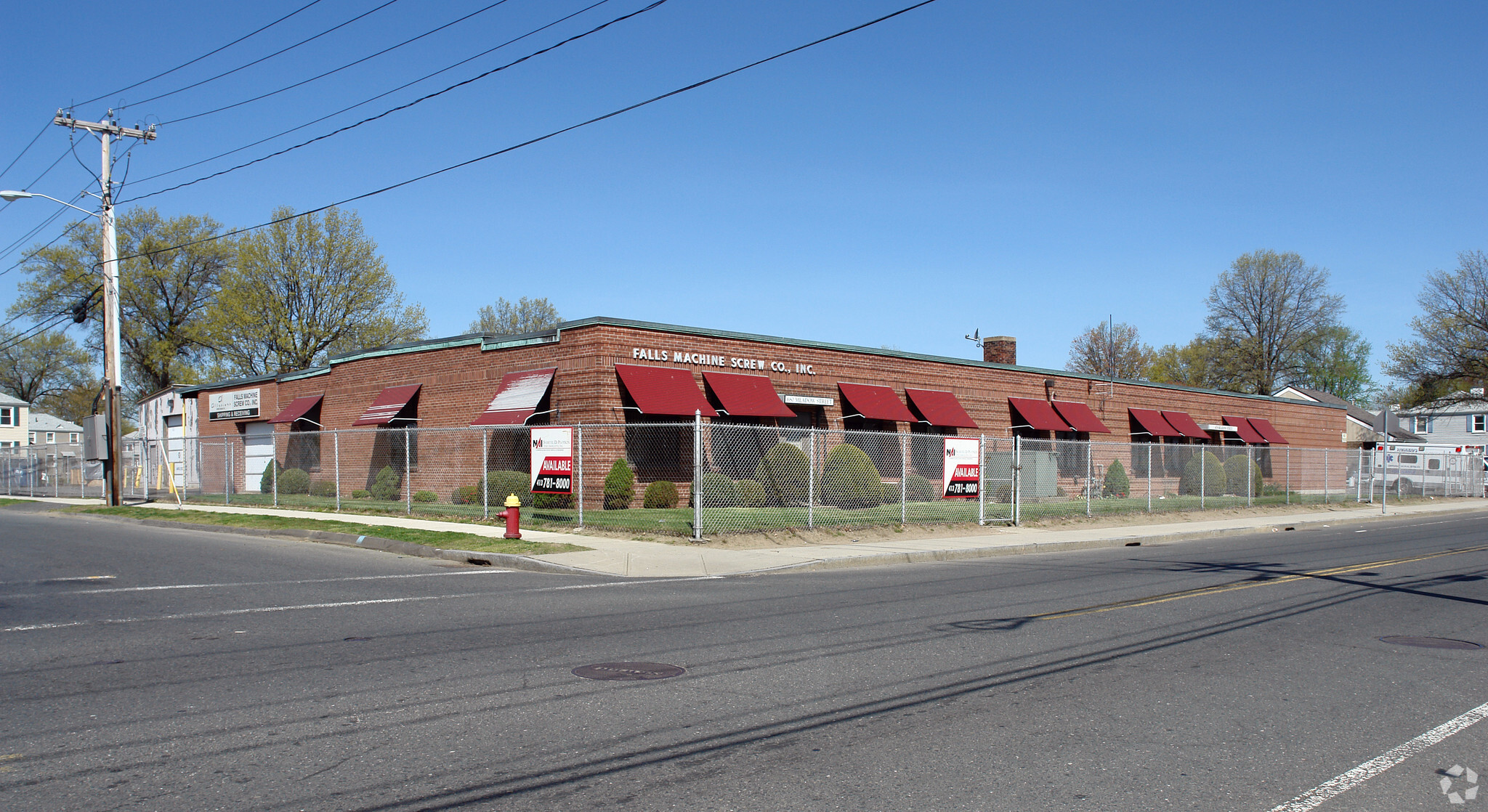 680 Meadow St, Chicopee, MA for sale Primary Photo- Image 1 of 1