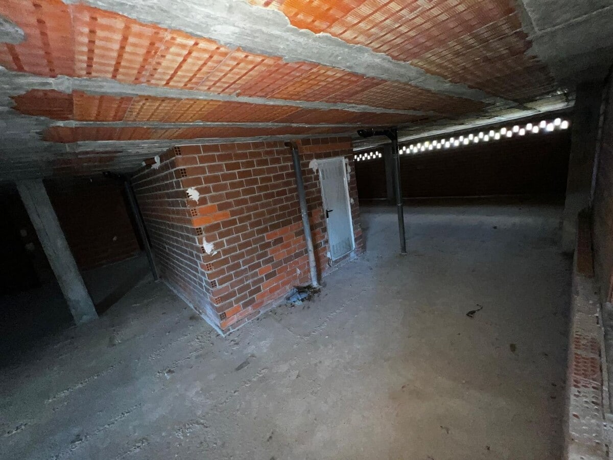 Segovia, SEG 40006 - - - Interior Photo - Image 1 of 4