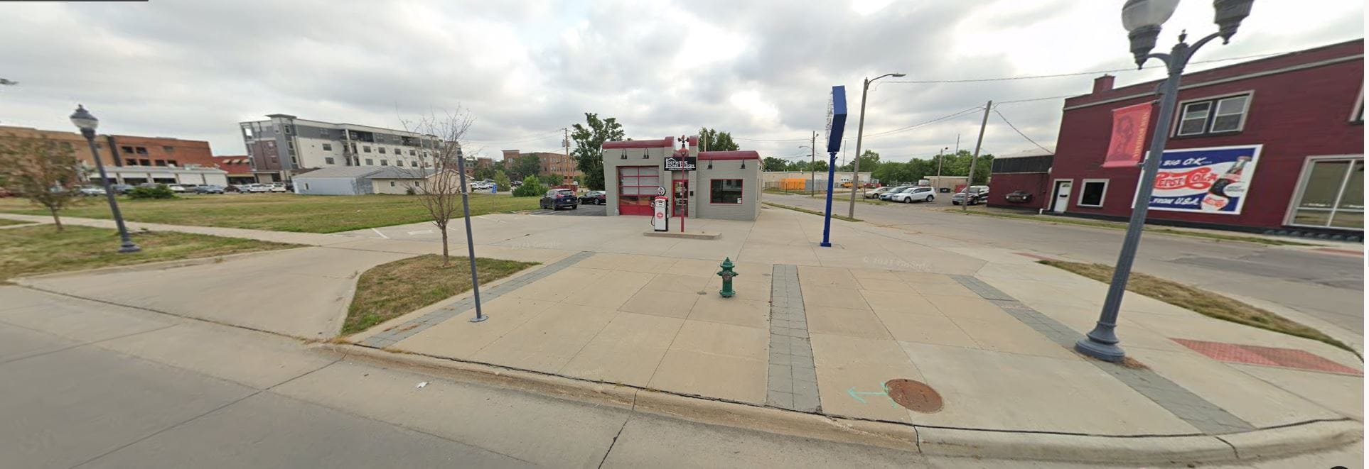 1390 3rd St SE, Cedar Rapids, IA for lease Interior Photo- Image 1 of 1