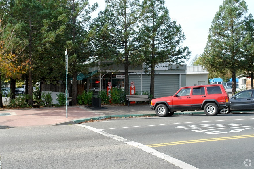 8259 Old Redwood Hwy, Cotati, CA for sale - Building Photo - Image 2 of 2