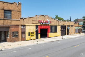 2206 E 75th St, Chicago IL - Drive Through Restaurant