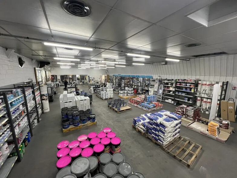 Flex in Le Havre for sale - Building Photo - Image 2 of 6