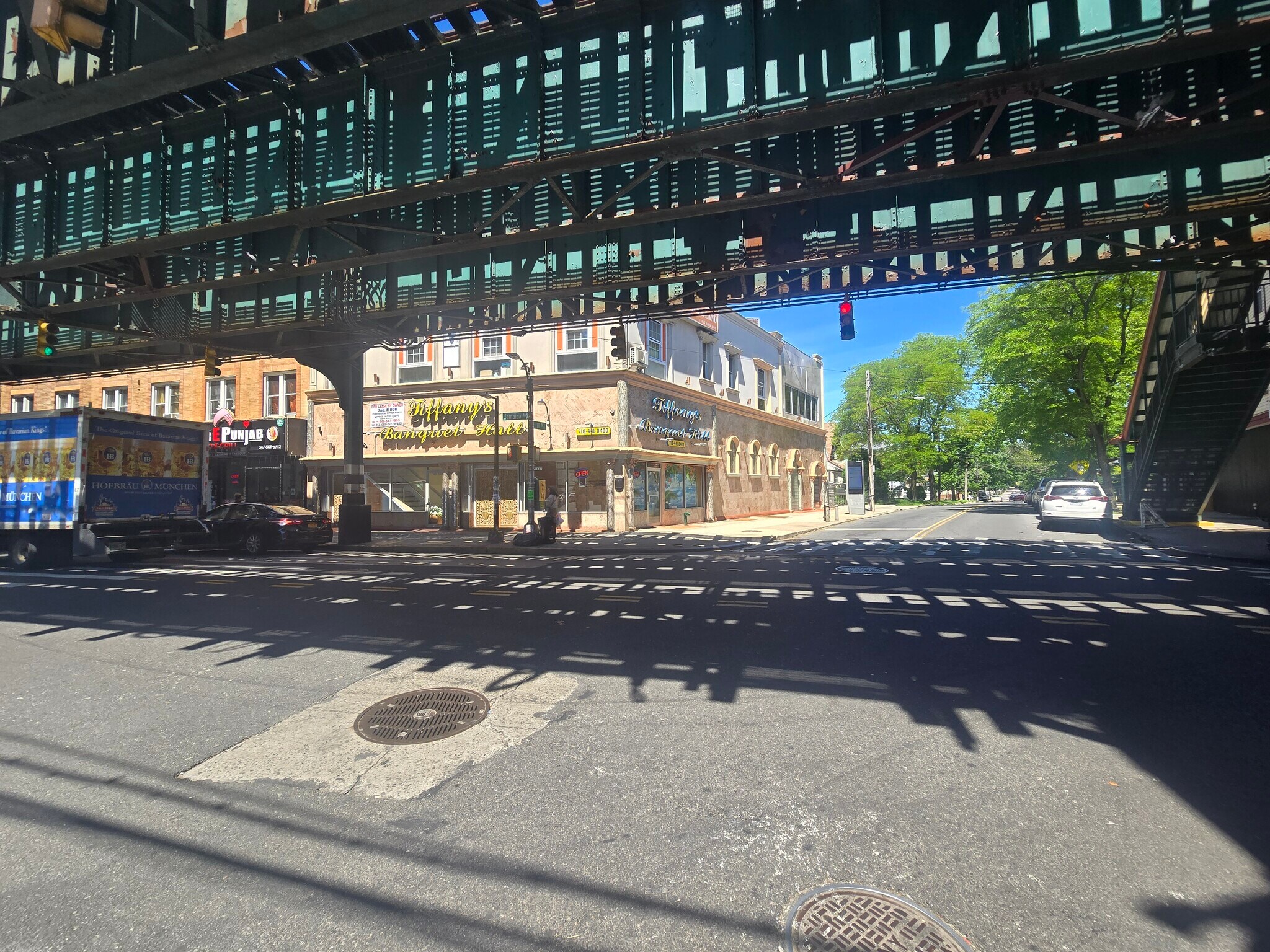 110-27 Jamaica Ave, Jamaica, NY for lease Building Photo- Image 1 of 47