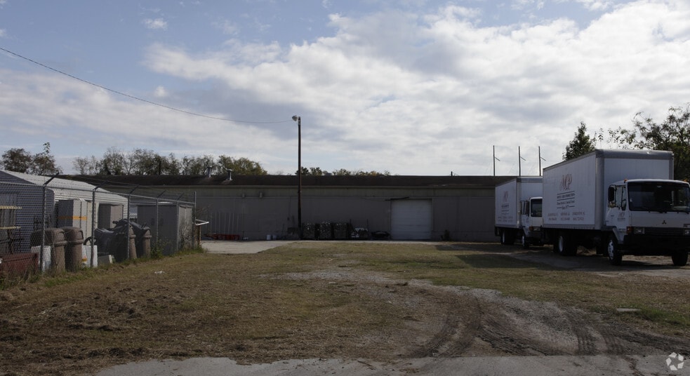 10 Dooley Ave, Savannah, GA for lease - Building Photo - Image 3 of 14