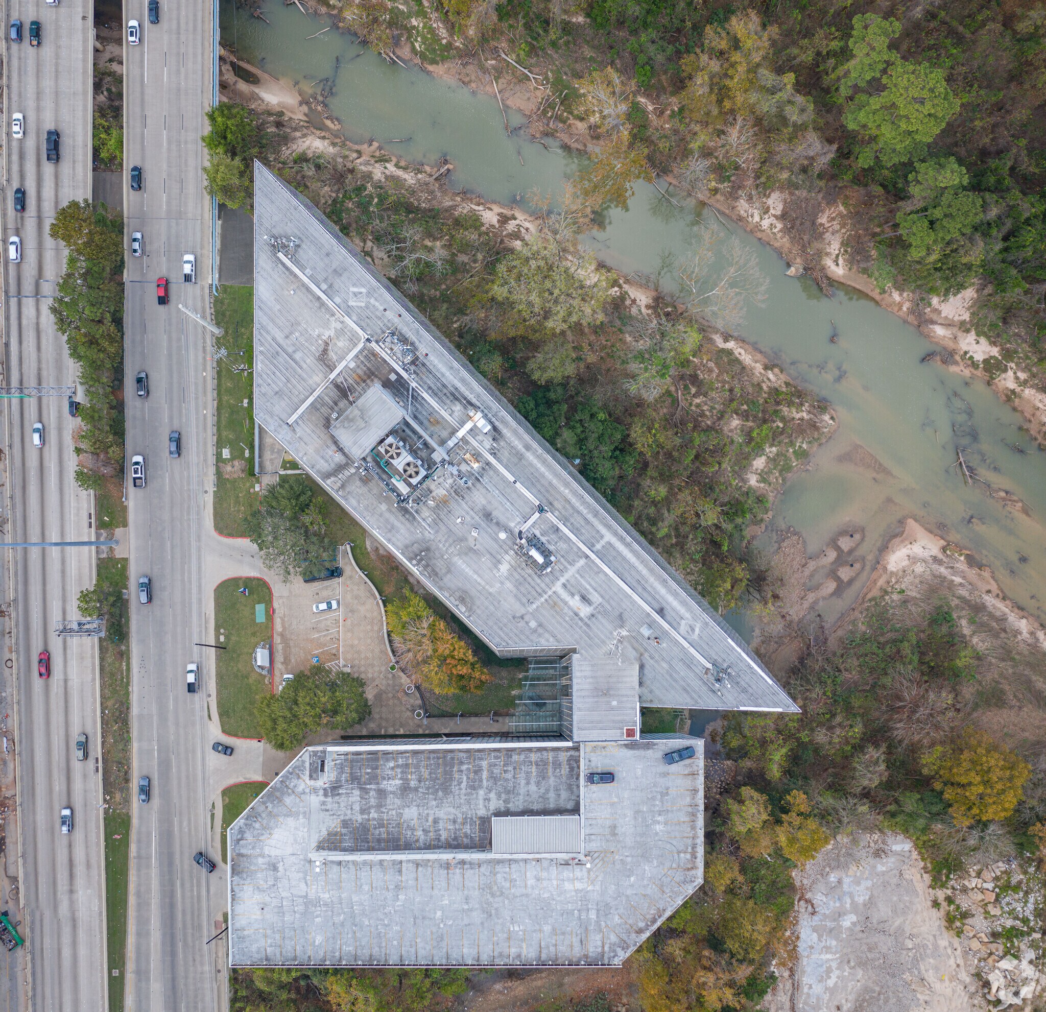 1001 West Loop South, Houston, TX 77027 1001 West Loop S