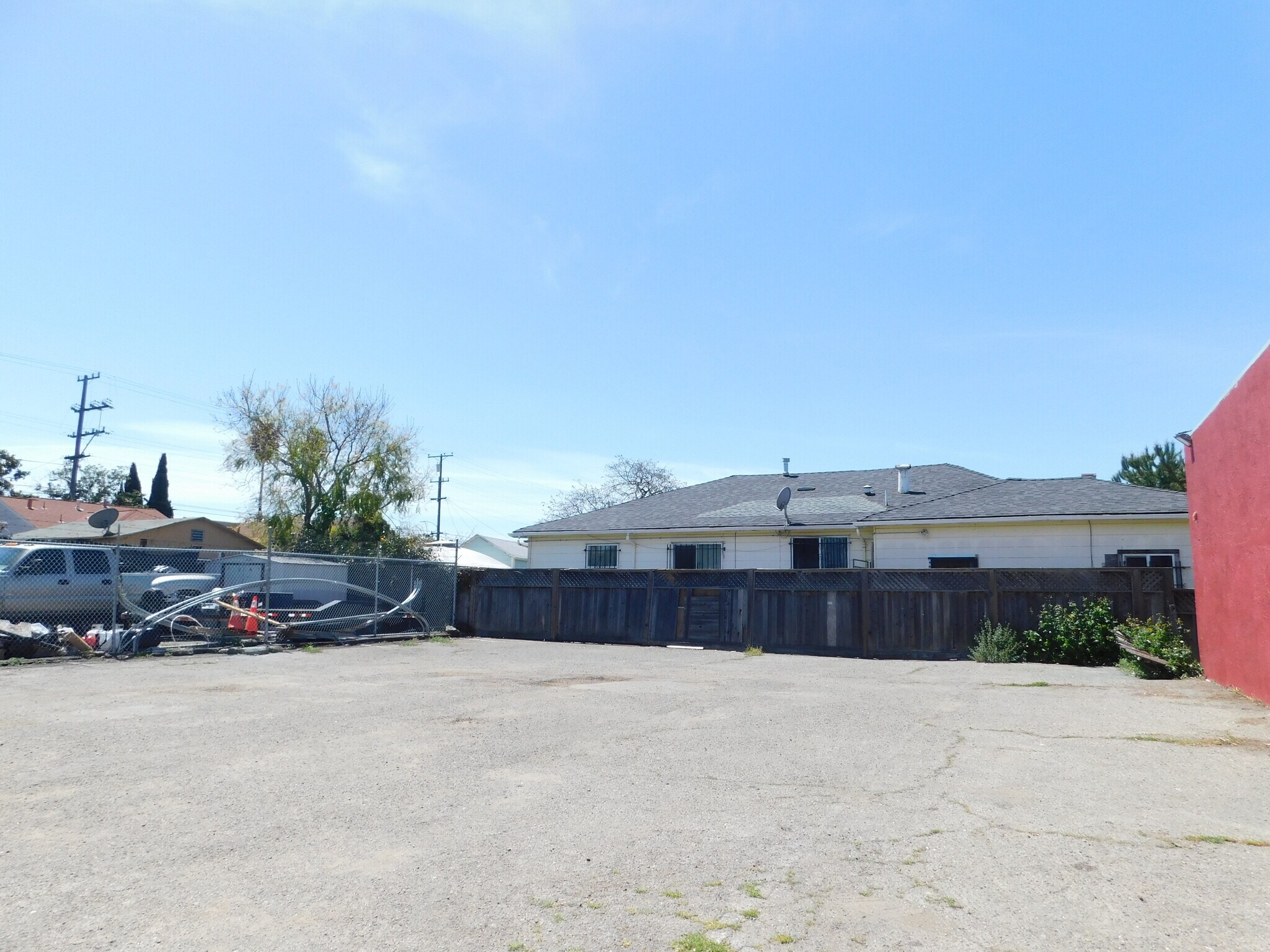 10801 Bancroft Ave, Oakland, CA 94603 Retail for Sale