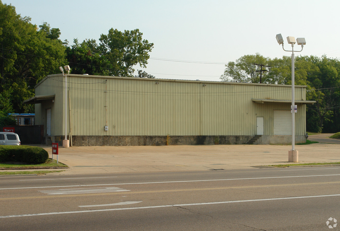 220 W Woodrow Wilson Ave, Jackson, MS 39213 | LoopNet