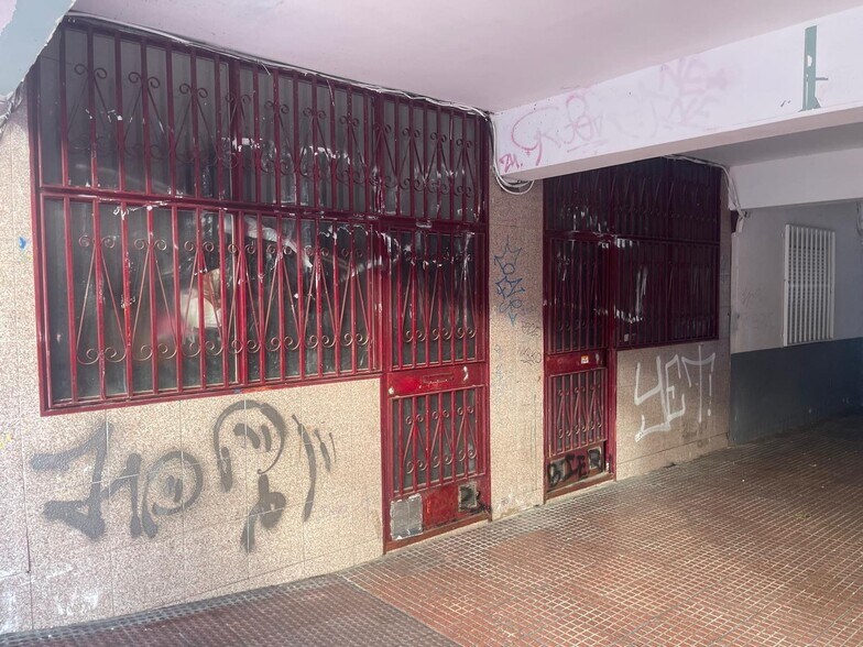 Portfolio of 2 properties for sale on LoopNet.com - Building Photo - Image 2 of 3