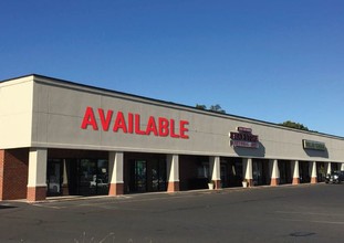 4537-4551 New Falls Rd, Levittown, PA for lease Building Photo- Image 1 of 1