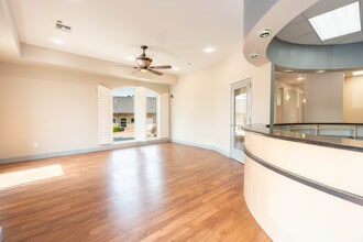 175 S Ridge Rd, McKinney, TX for lease Interior Photo- Image 2 of 12