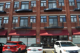 806 Central Ave, Highland Park, IL for lease Building Photo- Image 1 of 4