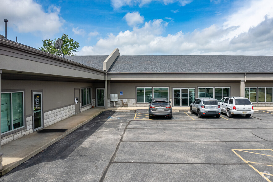 3896 Elm Springs Rd, Springdale, AR for lease - Building Photo - Image 2 of 4