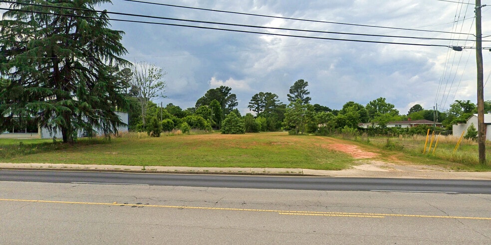726 Edgefield Rd, Belvedere, SC for sale - Building Photo - Image 1 of 1