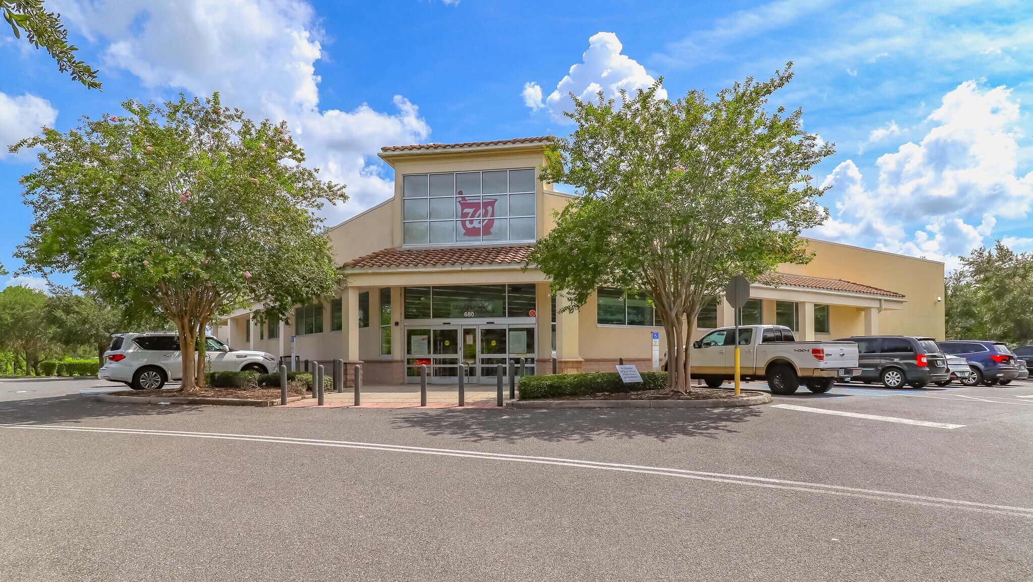 680 E Burleigh Blvd, Tavares, FL for sale Building Photo- Image 1 of 3