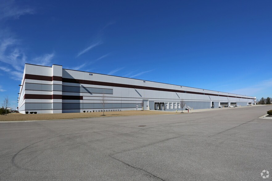 2301 Reeves Rd, Plainfield, IN for sale - Primary Photo - Image 1 of 1