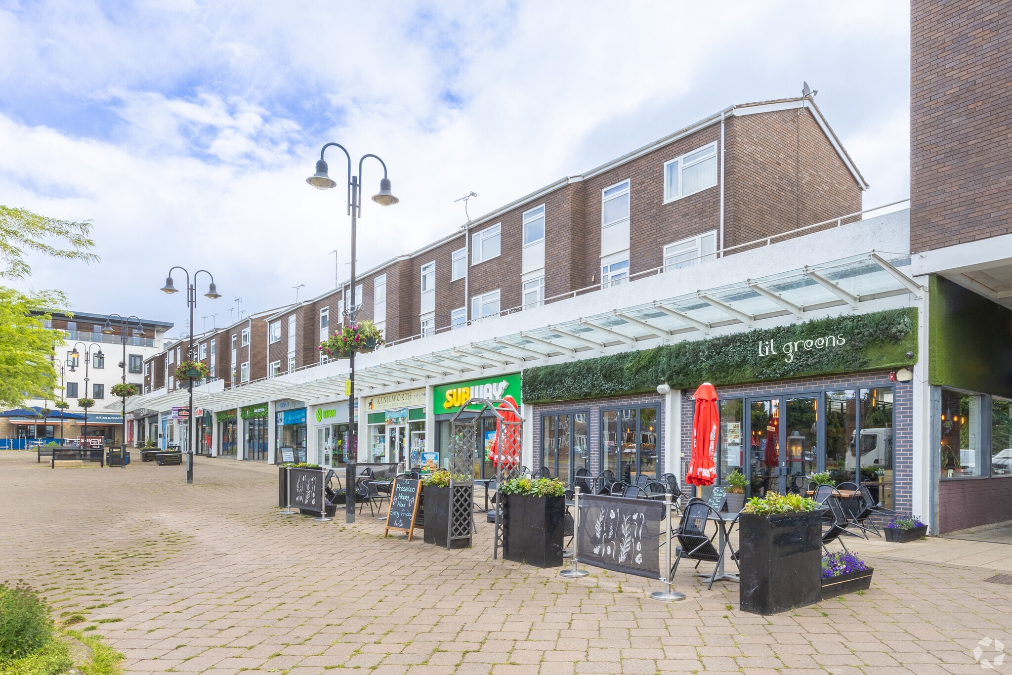 51 Abbey End, Kenilworth for sale Building Photo- Image 1 of 1