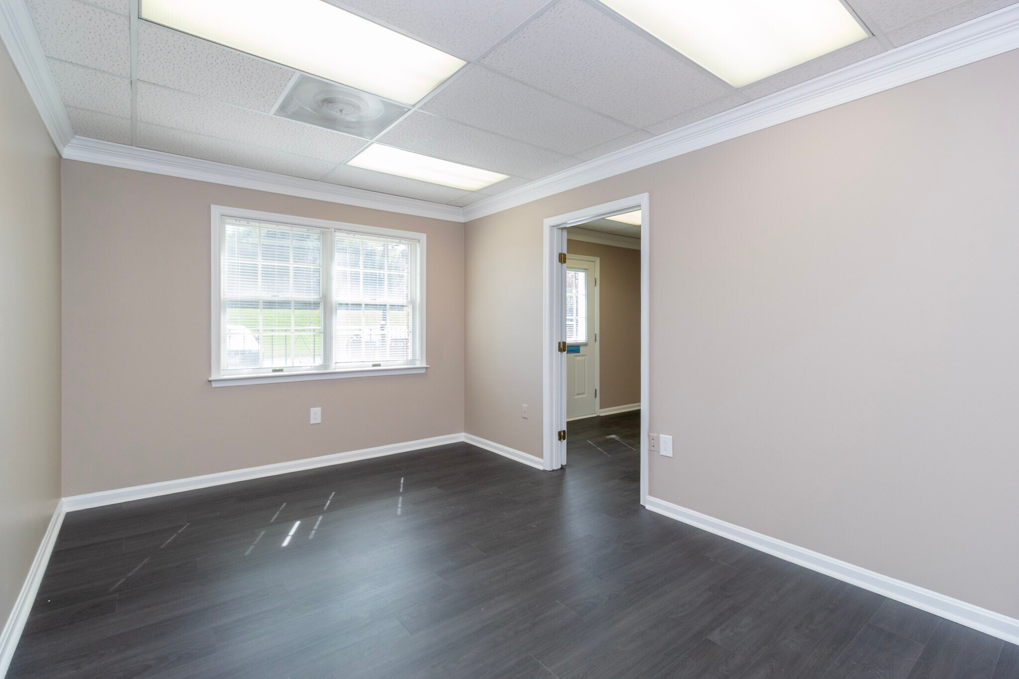 9662-9680 Marlboro Pike, Upper Marlboro, MD for lease Interior Photo- Image 1 of 10