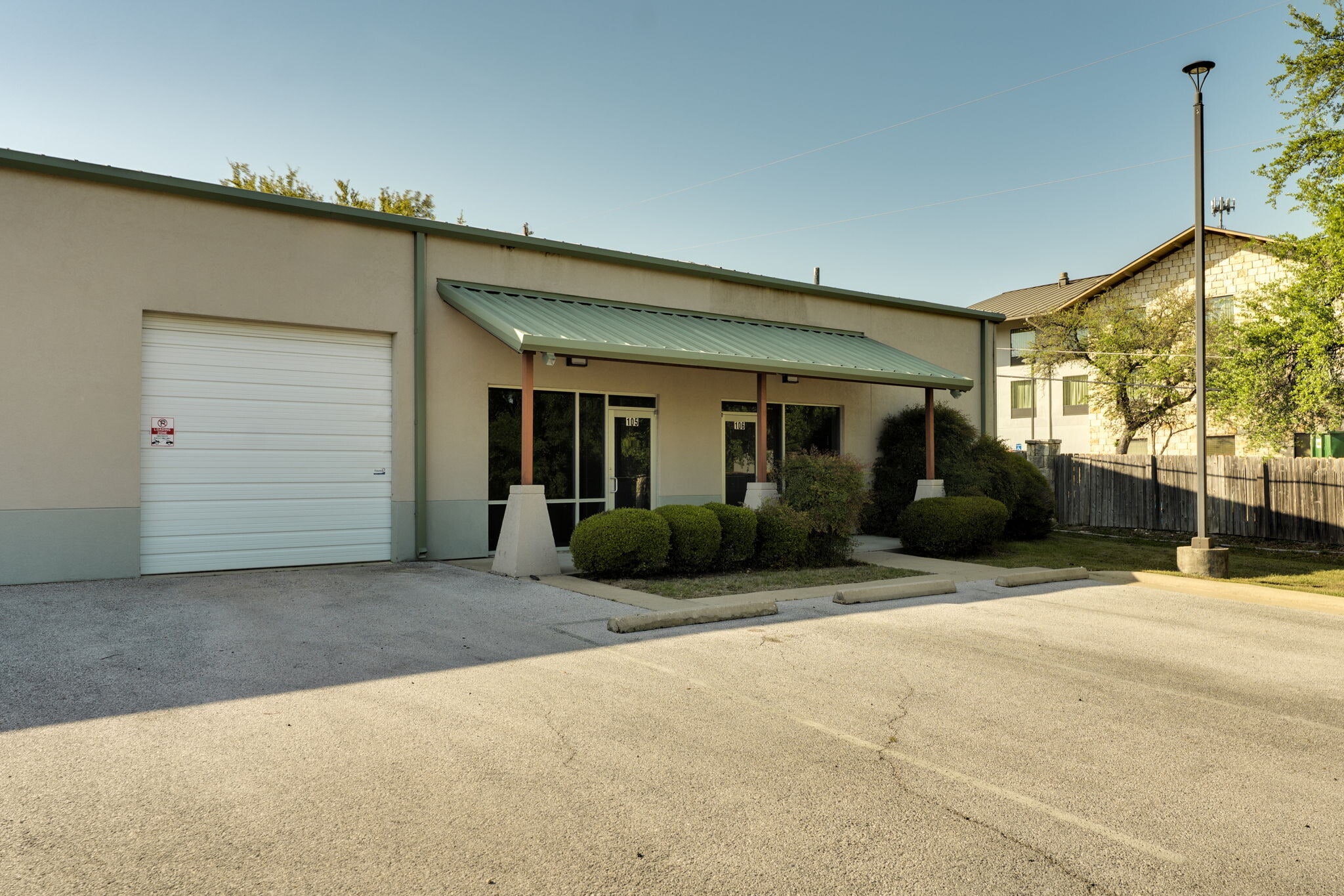 2105 Ranch Road 620 S, Lakeway, TX for lease Building Photo- Image 1 of 23