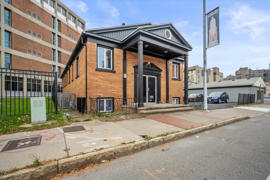 287 Andrews St, Rochester, NY for sale - Building Photo - Image 3 of 35