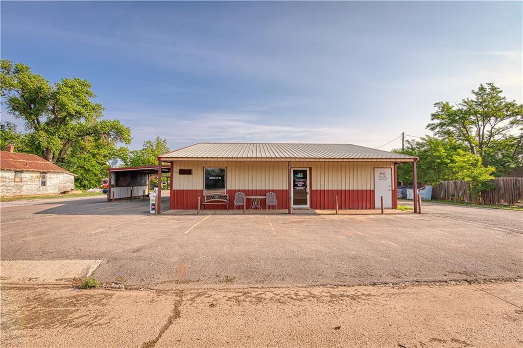 313 W Roger Miller Blvd, Erick, OK for sale Building Photo- Image 1 of 7