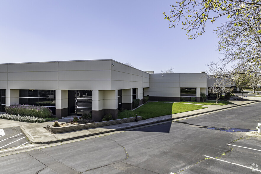 3825 Atherton Rd, Rocklin, CA for lease - Building Photo - Image 2 of 7