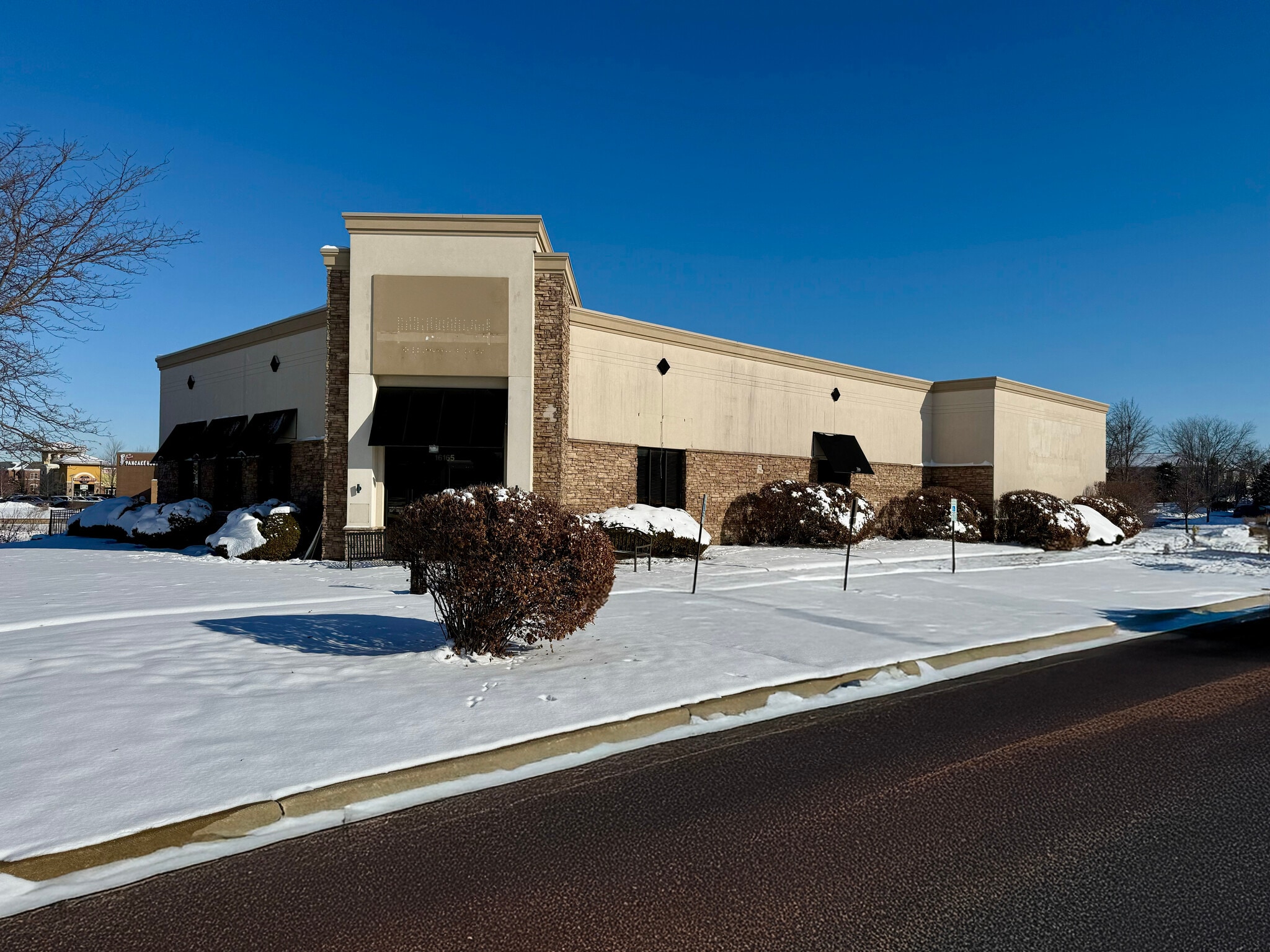 16165 S La Grange Rd, Orland Park, IL for lease Primary Photo- Image 1 of 2