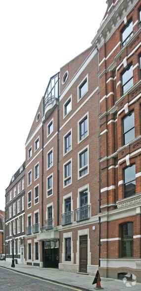 27 Queen Annes Gate, London for lease - Primary Photo - Image 1 of 8