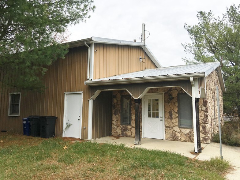 23 Yellowbrook Rd, Freehold, NJ for sale - Building Photo - Image 1 of 1