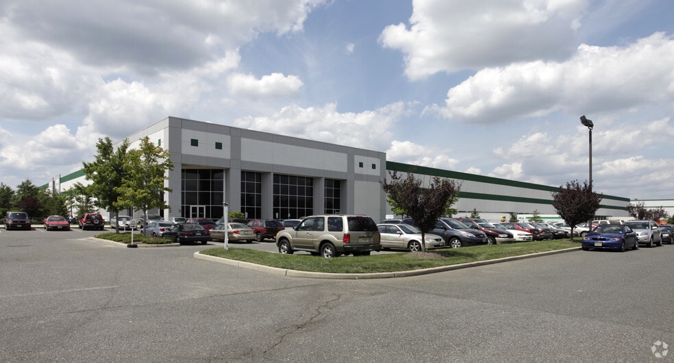 283 Prospect Plains Rd, Cranbury, NJ for lease - Building Photo - Image 1 of 6