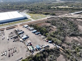 952 Entertainment Way, Grand Prairie TX - Parking Garage