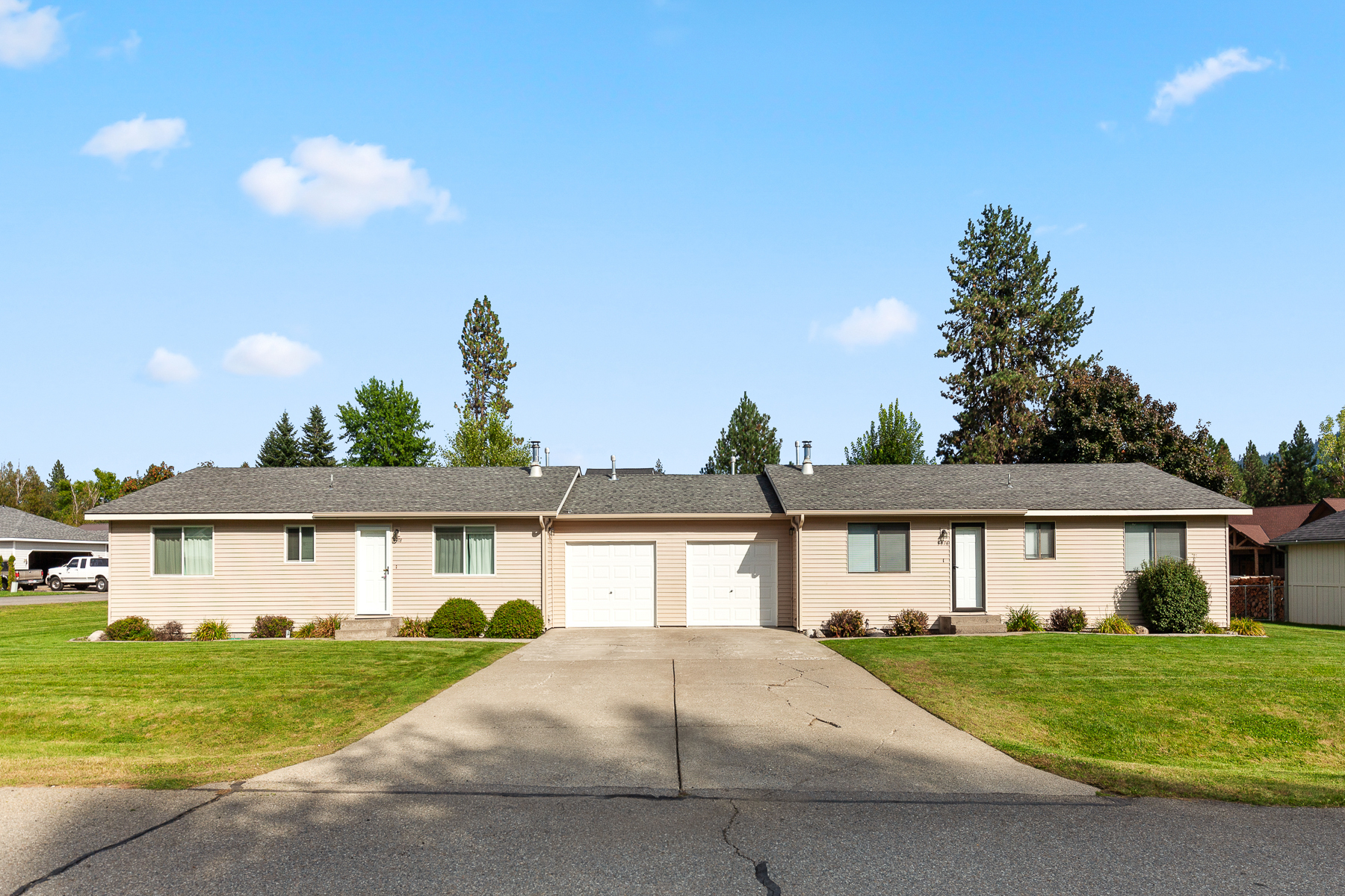 9978 N Sunview Ln, Hayden, ID for sale Primary Photo- Image 1 of 1