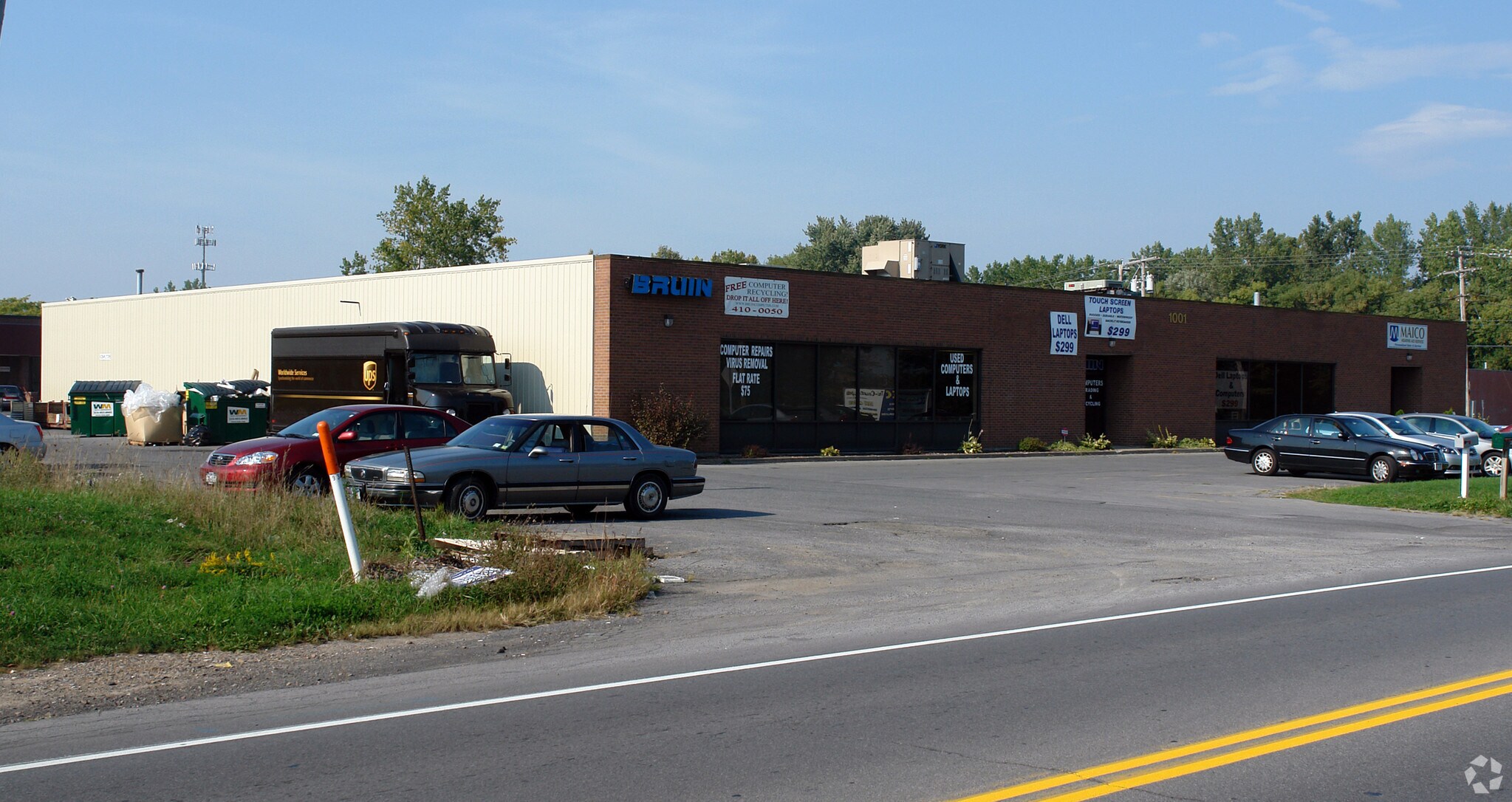1001 Vine St, Bayberry, NY for lease Primary Photo- Image 1 of 4