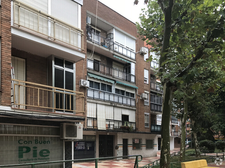 Plaza Hernán Cortés, 2, Leganés, Madrid for lease - Primary Photo - Image 1 of 2