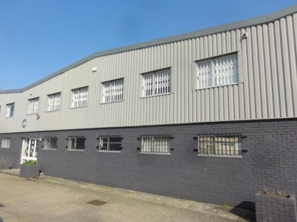 Holder Rd, Aldershot for sale Building Photo- Image 1 of 1