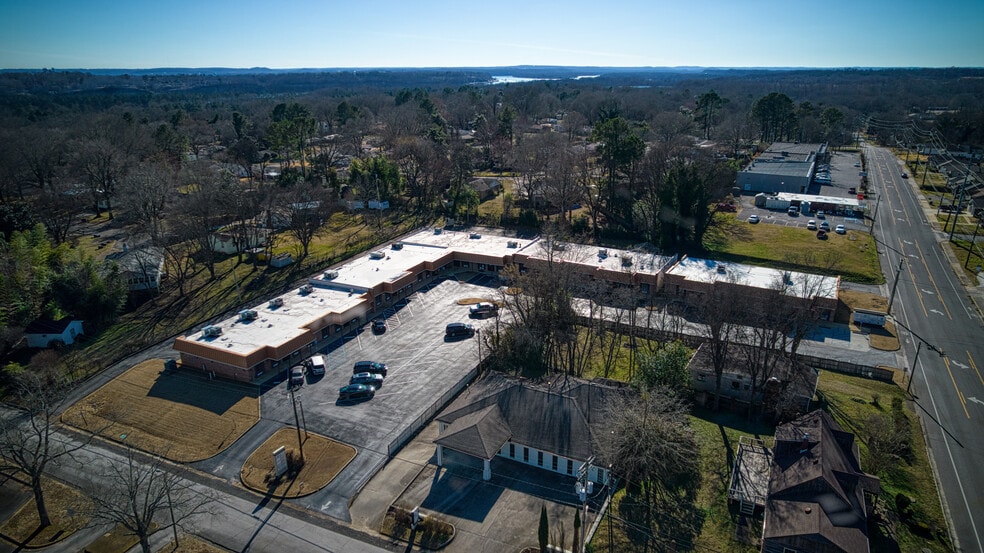 216 Marengo St, Florence, AL for lease - Building Photo - Image 2 of 8