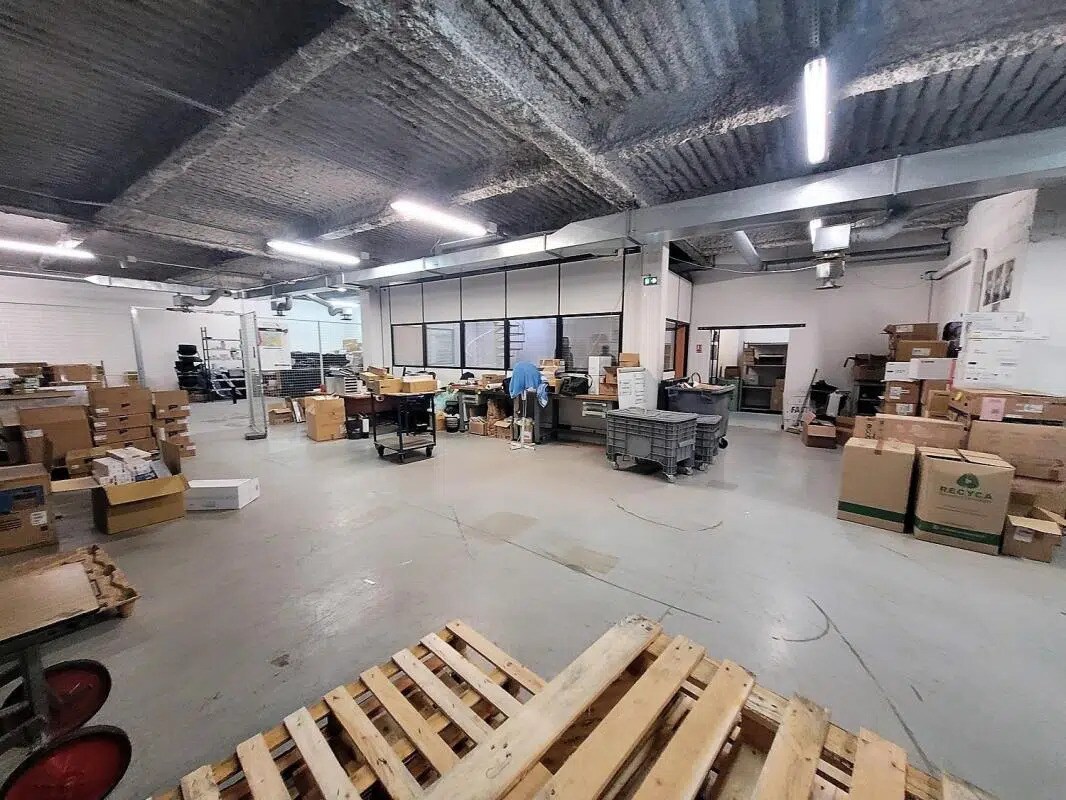 Industrial in Villiers-sur-Marne for lease Building Photo- Image 1 of 21