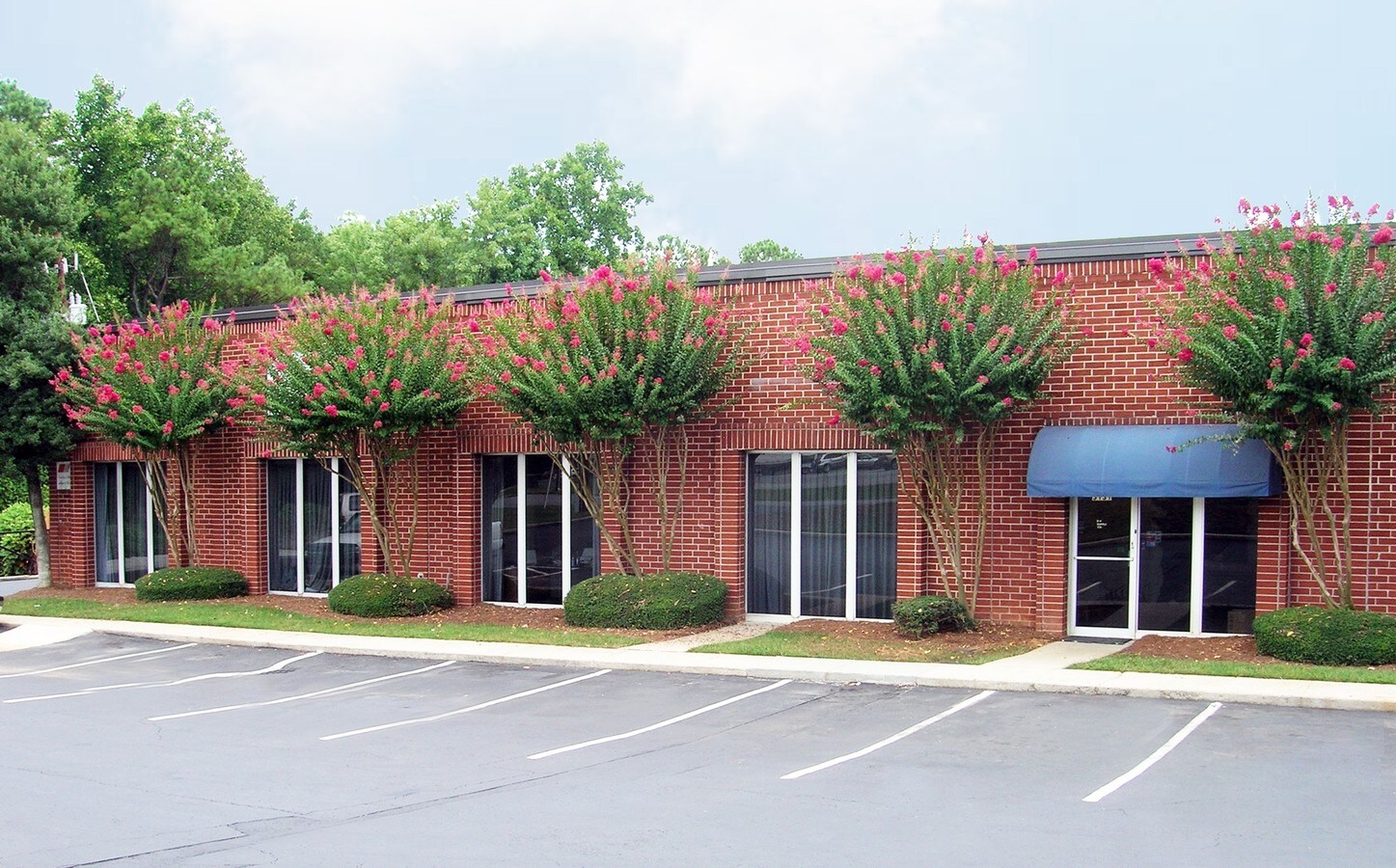 3125 Marjan Dr, Doraville, GA 30340