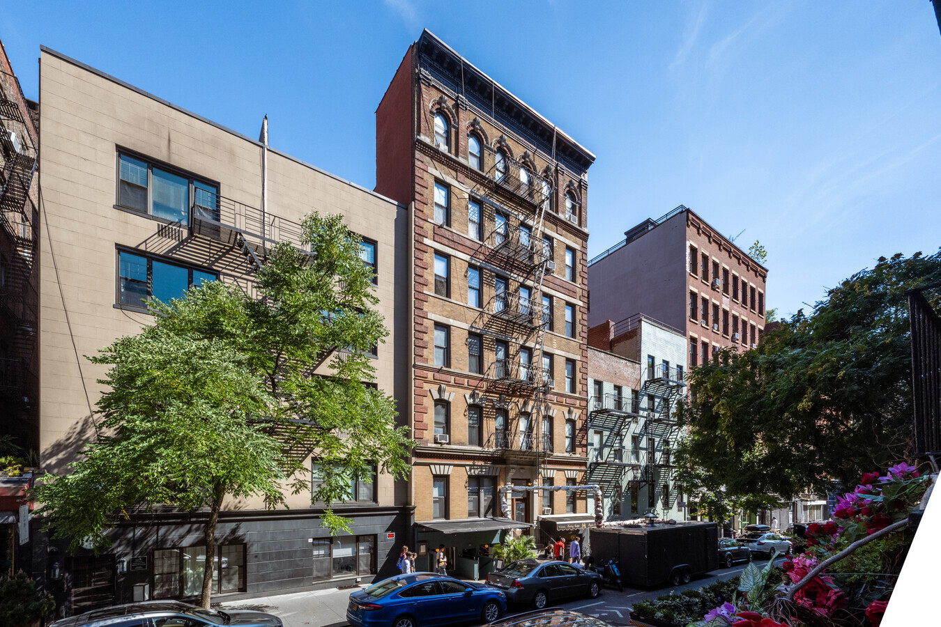 110-112 Thompson St, New York, NY 10012 | LoopNet