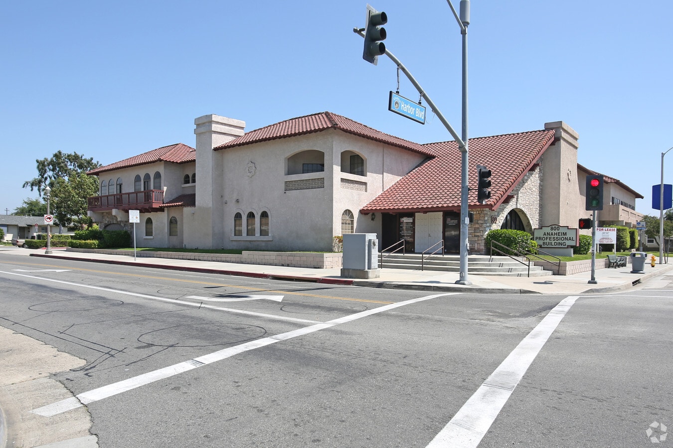 800 S Harbor Blvd, Anaheim, CA, 92805 Office Space For Lease