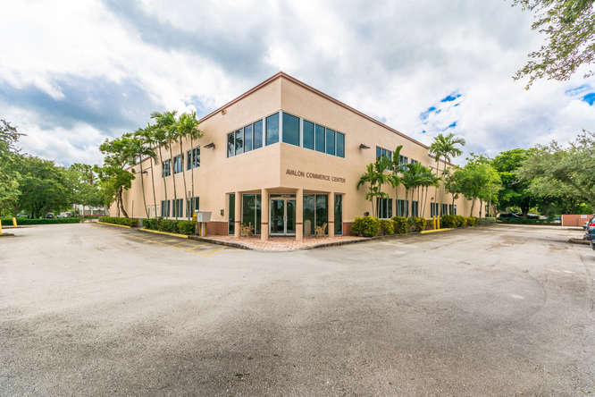 10484-10500 NW 50th St, Sunrise, FL for lease Building Photo- Image 1 of 10