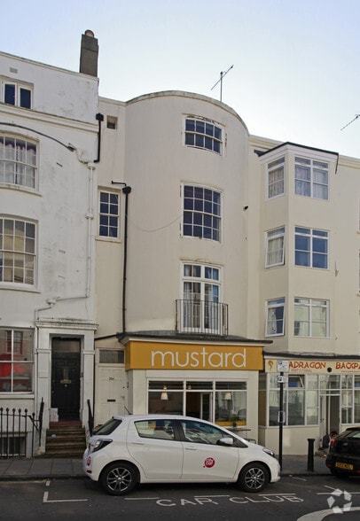 35 Waterloo St, Hove for sale - Primary Photo - Image 1 of 1