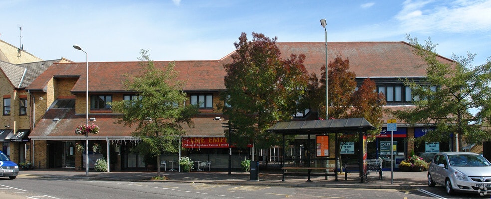 Bewsey St, Walton On Thames for lease - Building Photo - Image 3 of 9